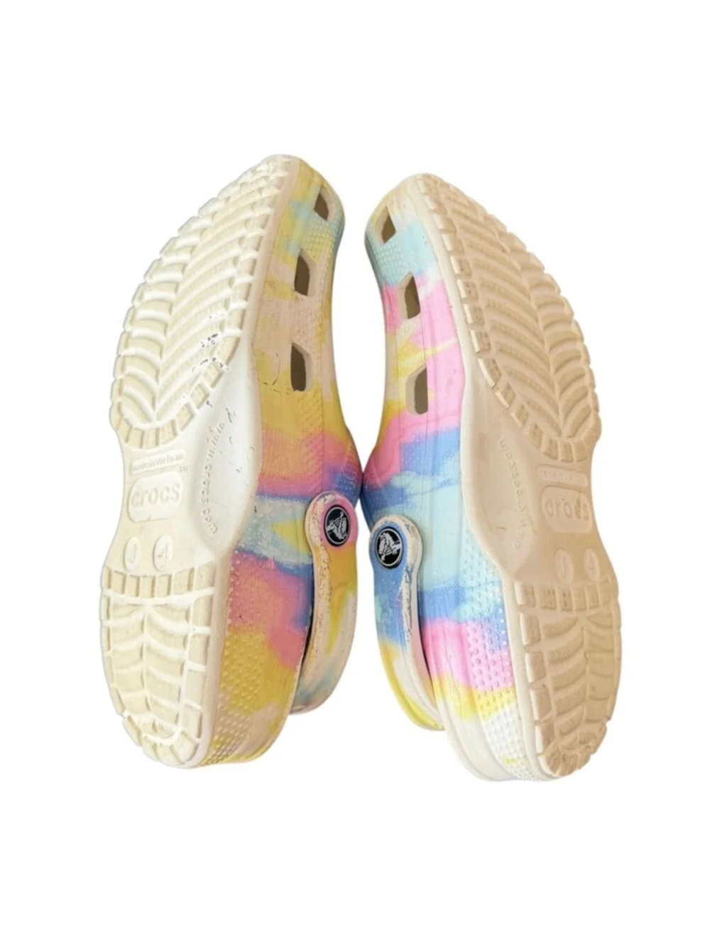 Crocs Classic Tie-Dye Graphic Clogs Pastel White Multi Unisex J4